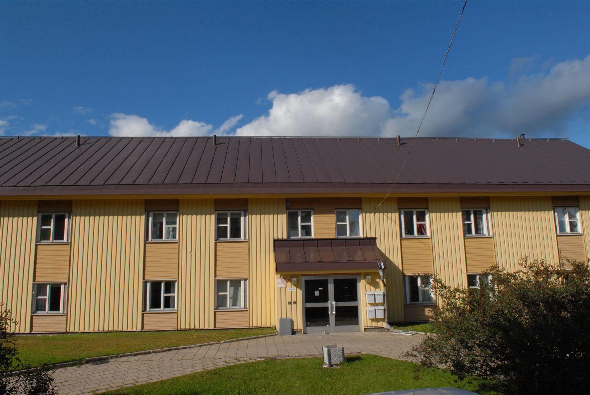 Svefi Vandrarhem - Hostel ฮาปารันดา ภายนอก รูปภาพ
