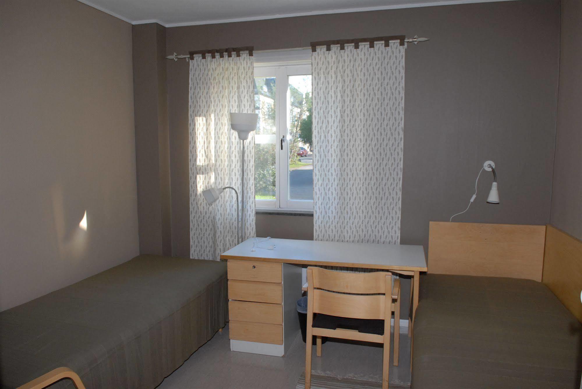 Svefi Vandrarhem - Hostel ฮาปารันดา ภายนอก รูปภาพ
